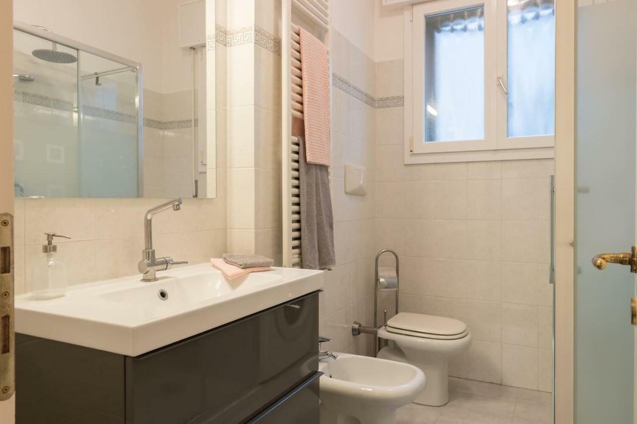 M Design Apartment Венеция Экстерьер фото