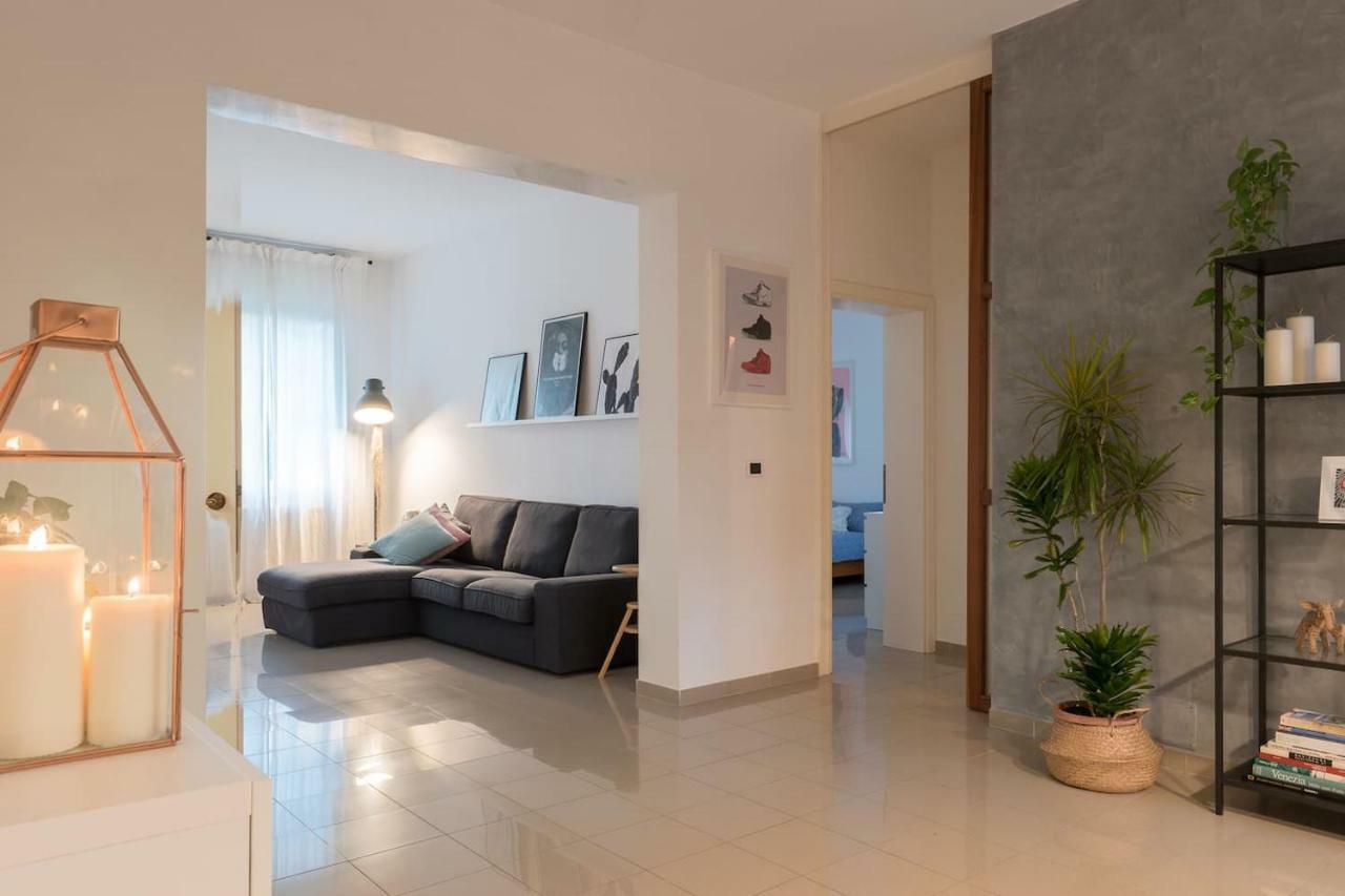 M Design Apartment Венеция Экстерьер фото